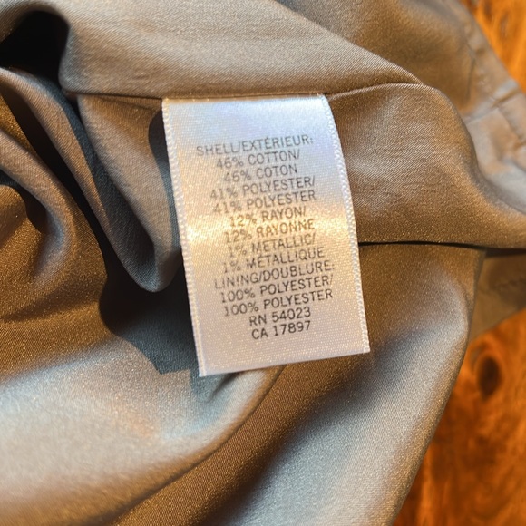 Banana Republic Pencil Skirt - Size 10 - Picture 6 of 9